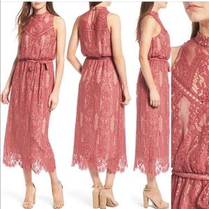 Wayf Portrait Lace Midi Dress